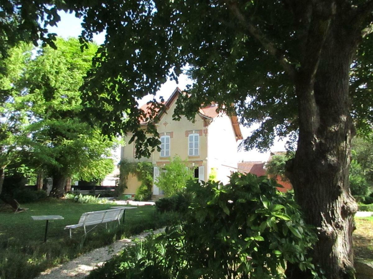 Villa Maziere Bourbon Conti Courlon-sur-Yonne Exterior foto